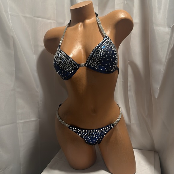 Competition bikini suit, midnight blue handmade 
34B cup med size bottom NWT - Picture 2 of 5